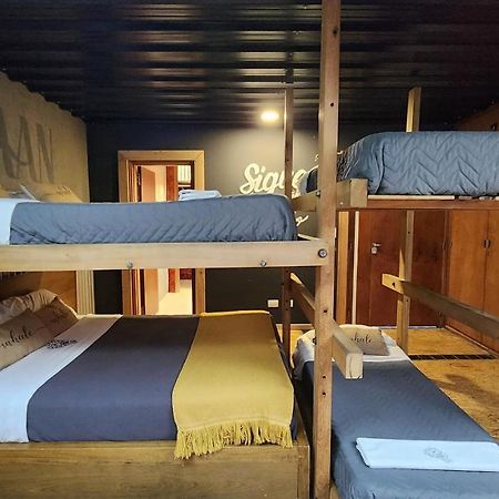 Bucanaan Hostel Boutique コルドバ エクステリア 写真